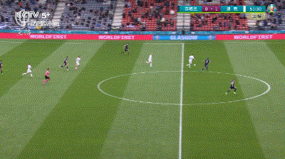 希克欧洲杯中场吊射神仙球万里汇品牌背景板曝光动图